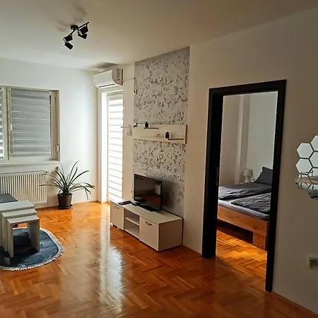 Lima Apartment Subotica Exterior photo
